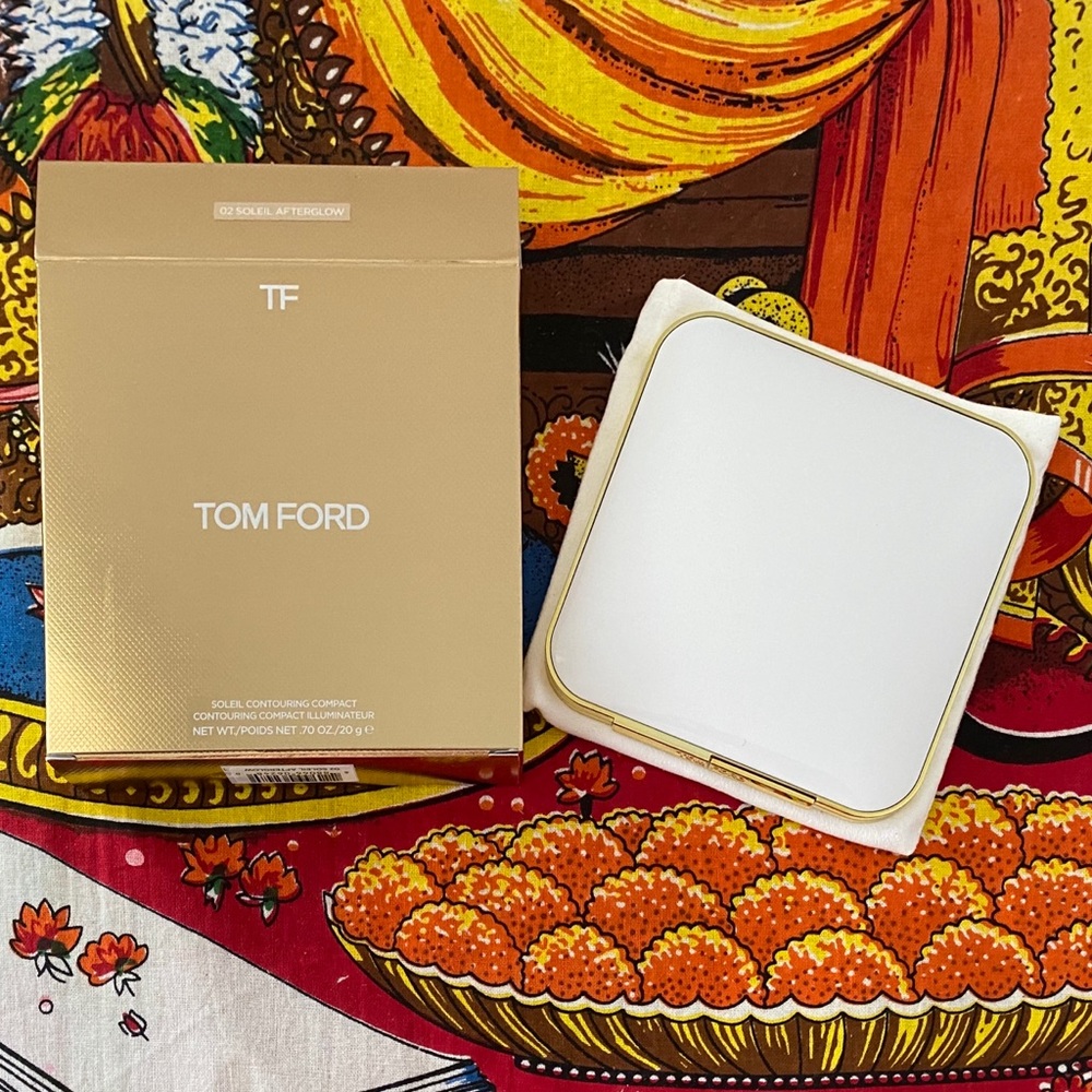 Tom Ford Soleil Afterglow Contouring Compact 02